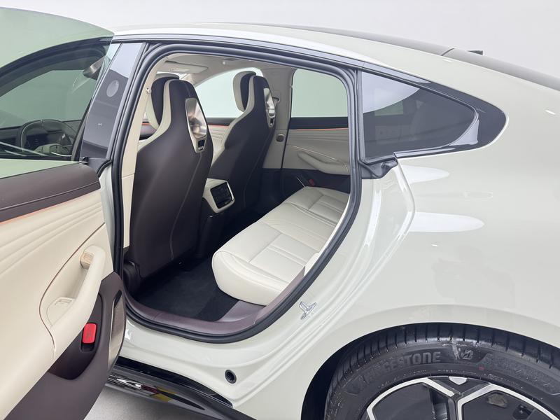 Xiaomi Auto Xiaomi SU7 2026