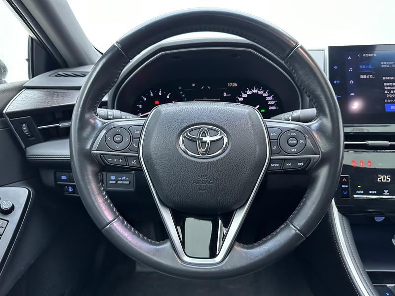 Toyota Asian Dragon 2022