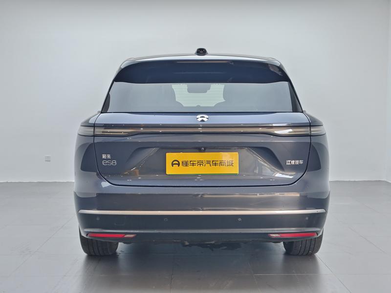 NIO NIO ES8 2023