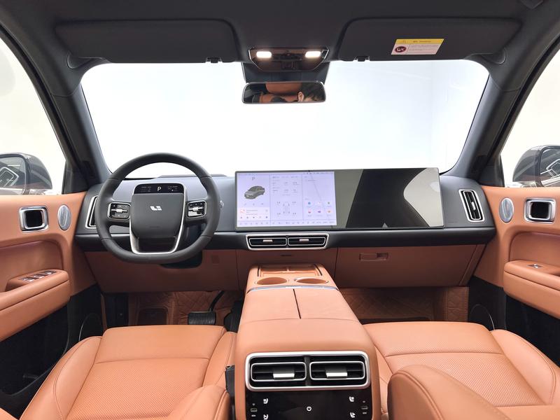 Li Auto Ideal L6 2024