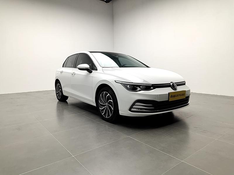 Volkswagen golf 2023
