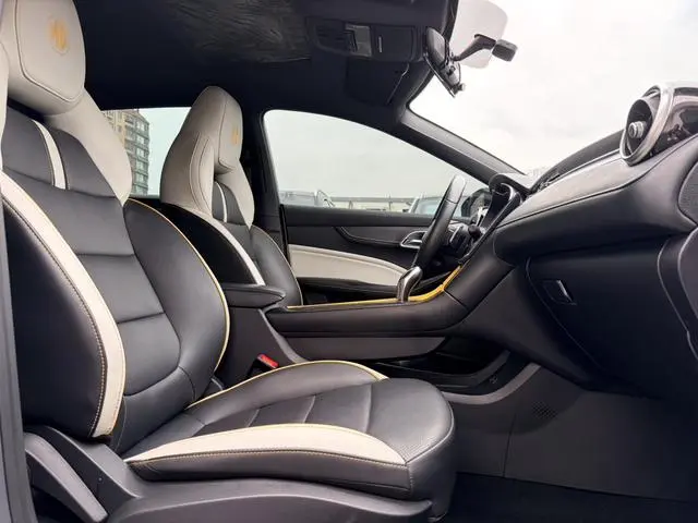 MG MG6 Pro 1.5T Automatic Trophy Deluxe Edition