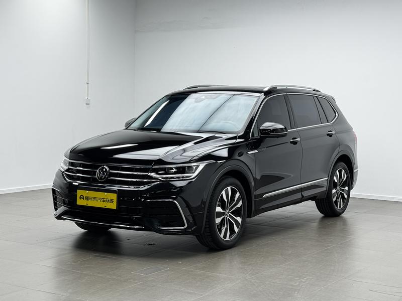 Volkswagen Tiguan L 2023