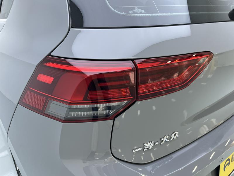 Volkswagen golf 2023