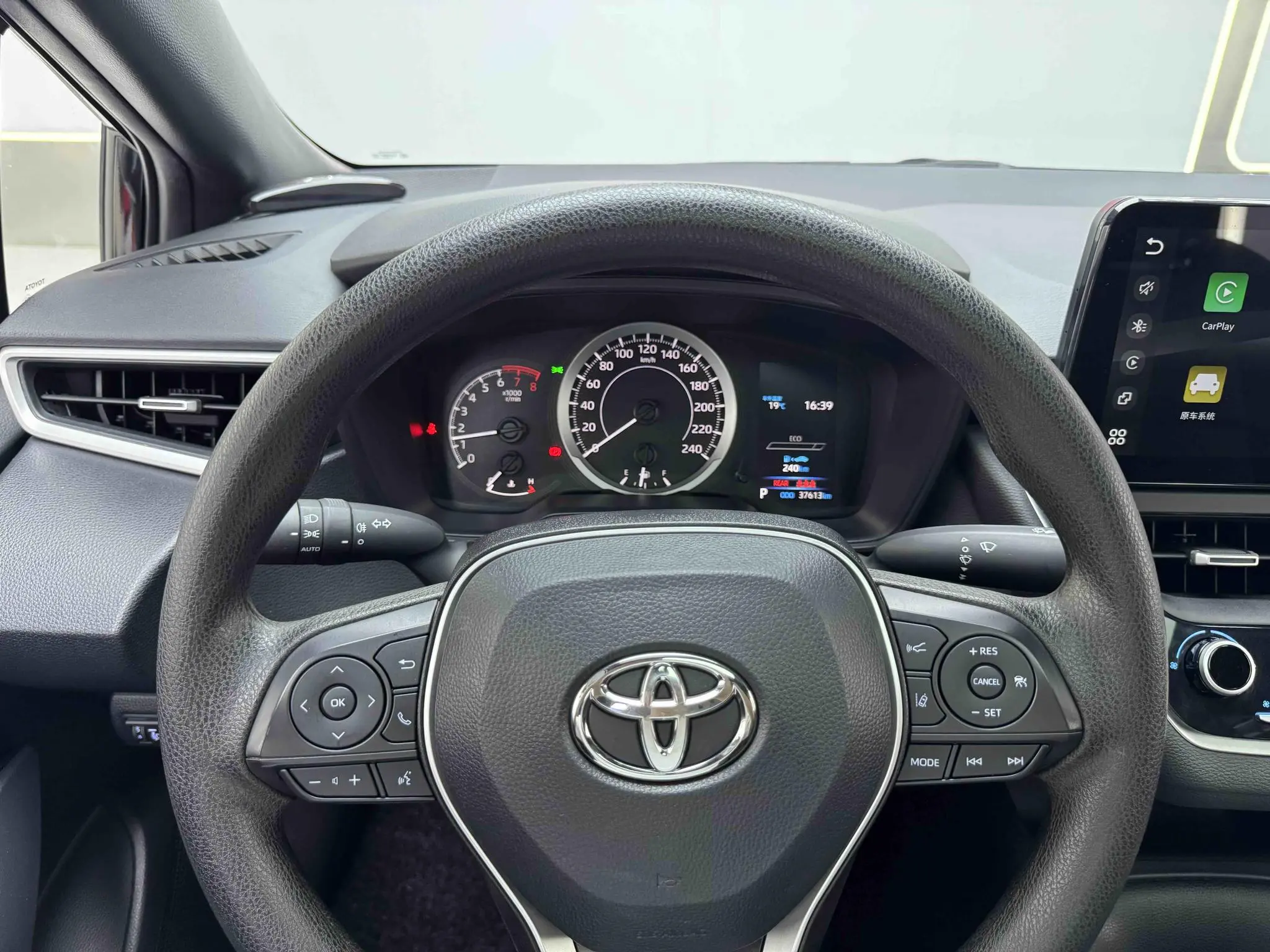 TOYOTA Lei Ling 185T CVT Deluxe Edition