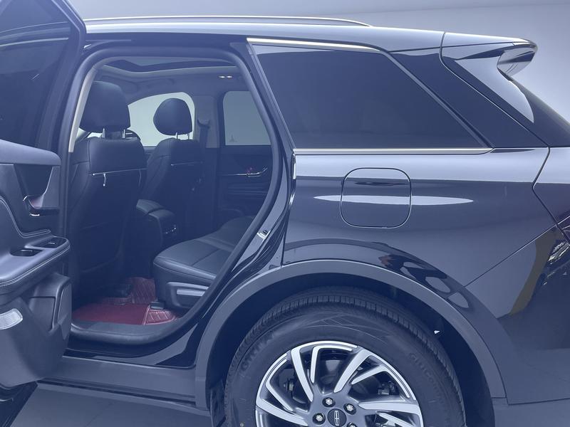 Lincoln adventurer 2025