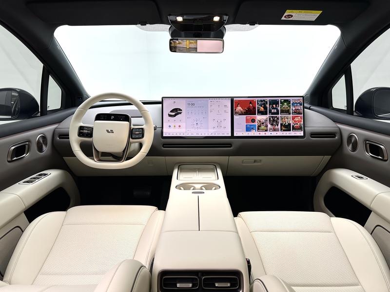 Li Auto Ideal i6 2025