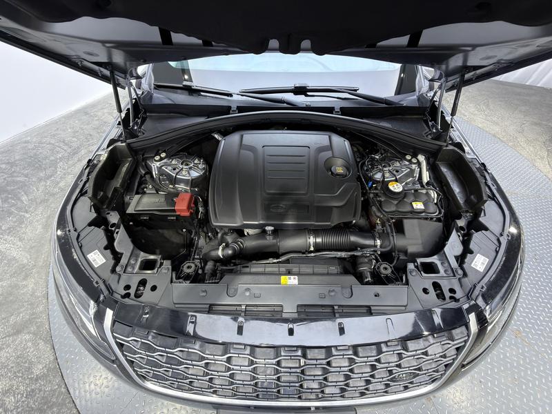 Land Rover Range Rover Vela 2020