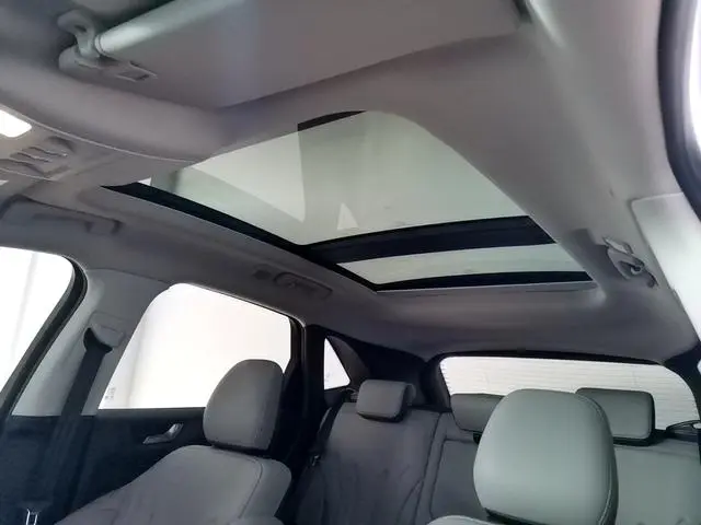 Ford Ruiji EcoBoost 245 two-wheel drive Yaoxiang model
