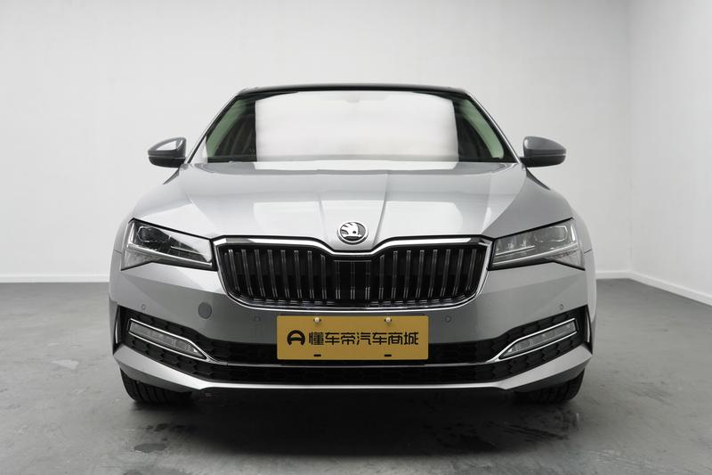 Skoda Superb 2024