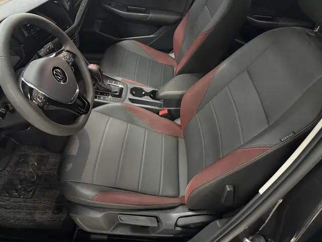 Volkswagen Bora 1.5L automatic comfort intelligent version