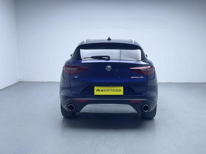 Alfa Romeo Stelvio Stelvio 2017