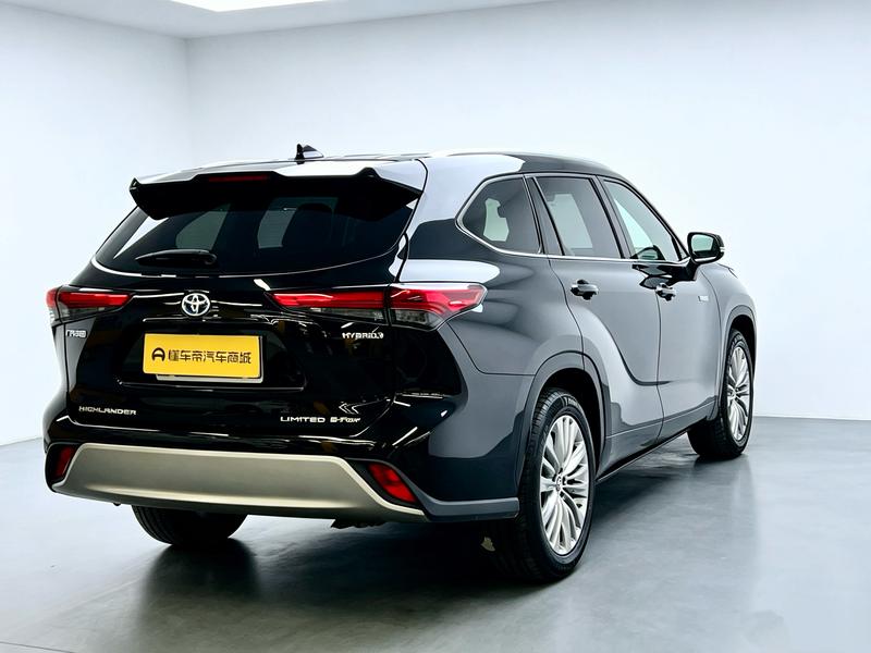Toyota Highlander 2022