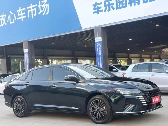 Dongfeng Fengshen Yi Hyun MAX 1.5T Super Spicy Dad Edition