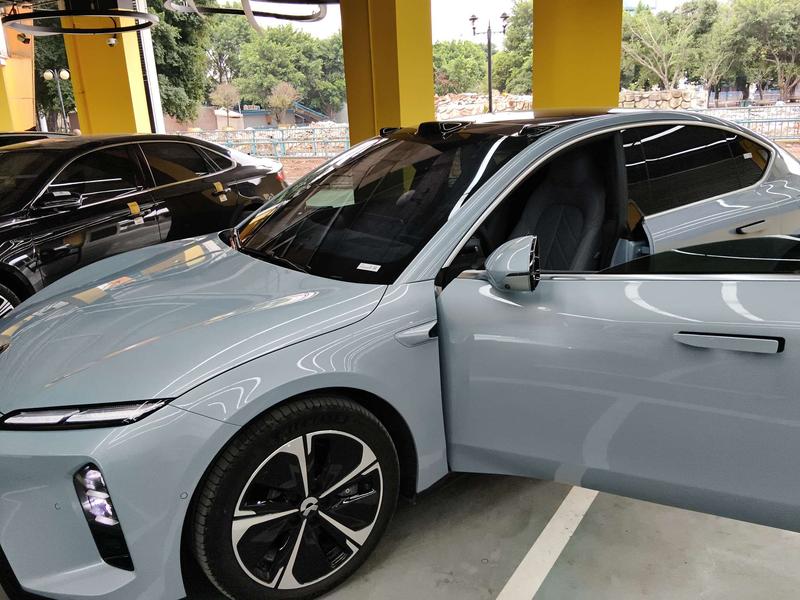 NIO NIO ET5 2025