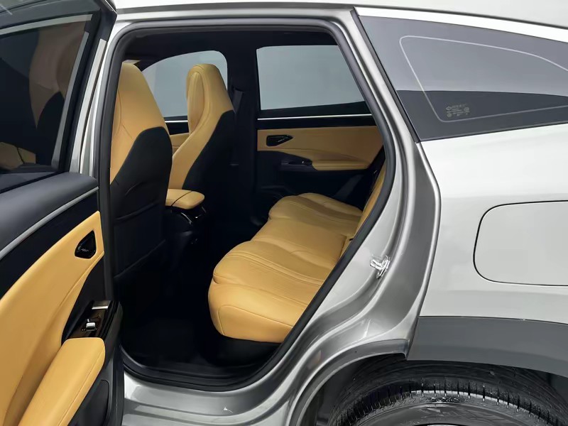 Geely Galaxy Galaxy L7 2023
