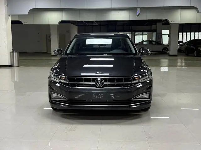 Volkswagen Bora 1.5L automatic comfort intelligent version