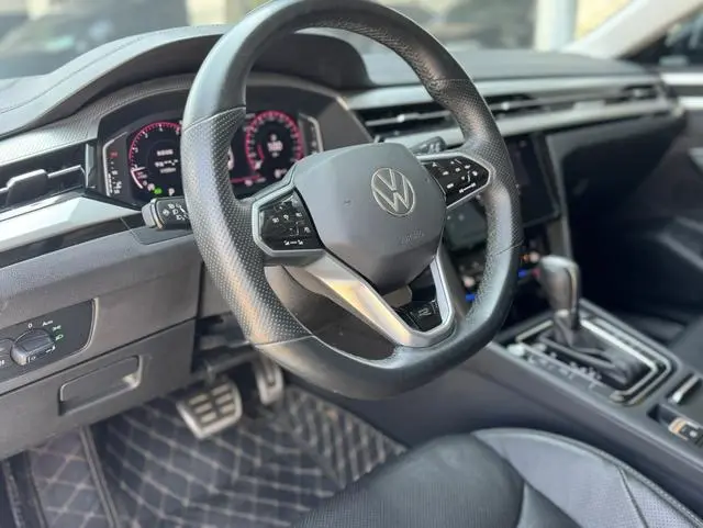 Volkswagen Volkswagen CC 380TSI eye-catching version