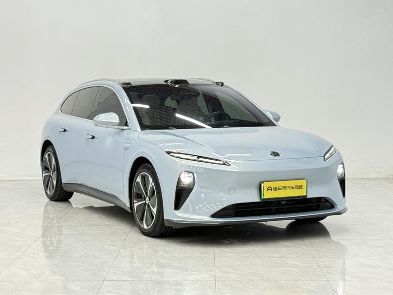 NIO NIO ET5 Touring 2024