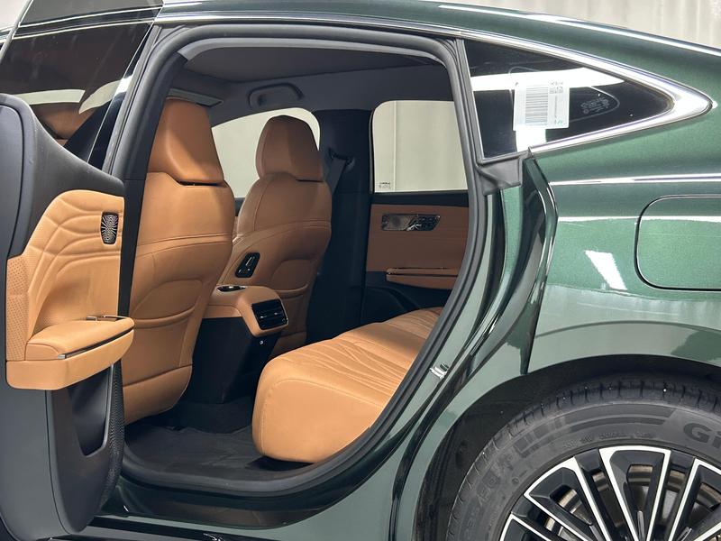 Geely Galaxy Galaxy Star Shine 8 PHEV 2025