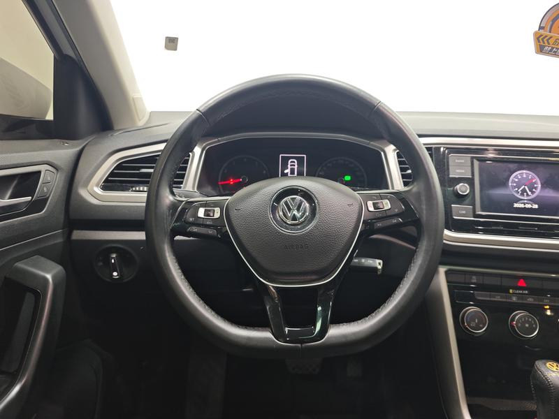Volkswagen T-Roc 2019