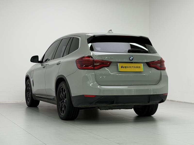 BMW BMW iX3 2021