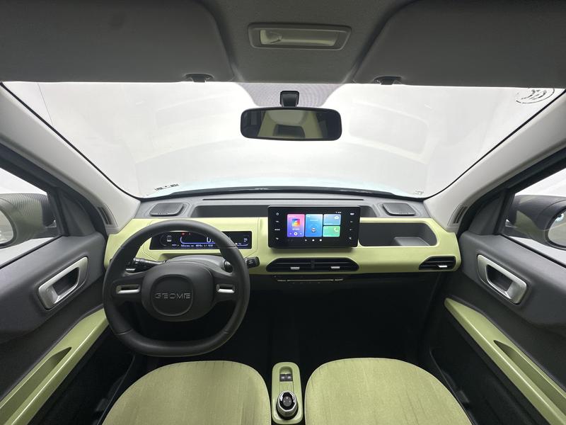 Geely Galaxy panda 2023