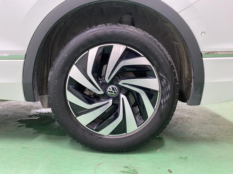 Volkswagen Tiguan L 2024