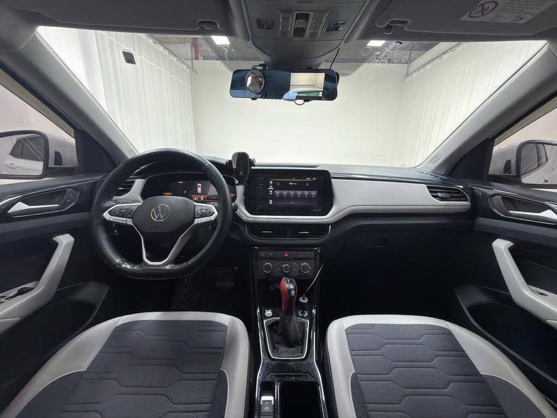 Volkswagen Tharu 2025