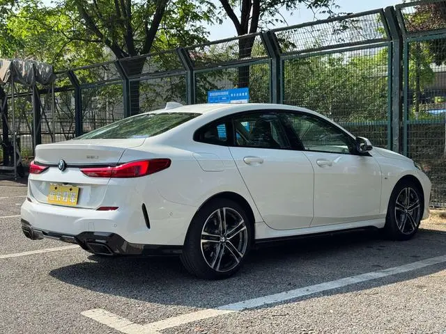 BMW BMW 2 Series (imported) 225i four-door coupe M sports Yao Ye set