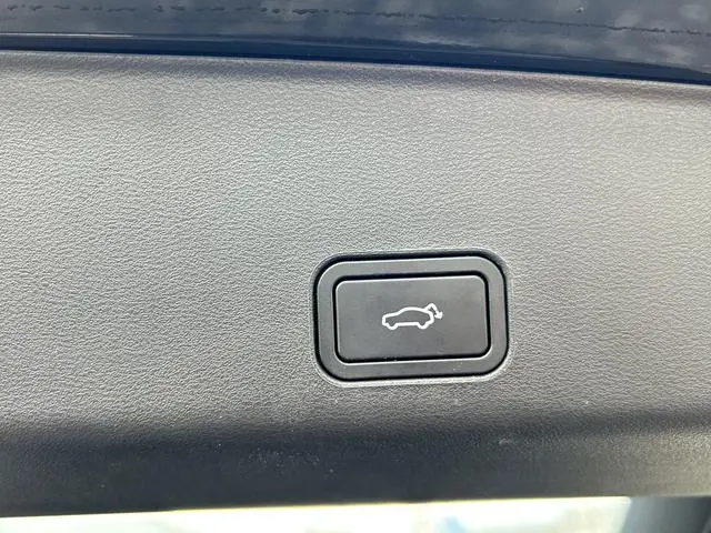 Geely Xingyue L 2.0TD DCT EVO two-wheel drive long wind version