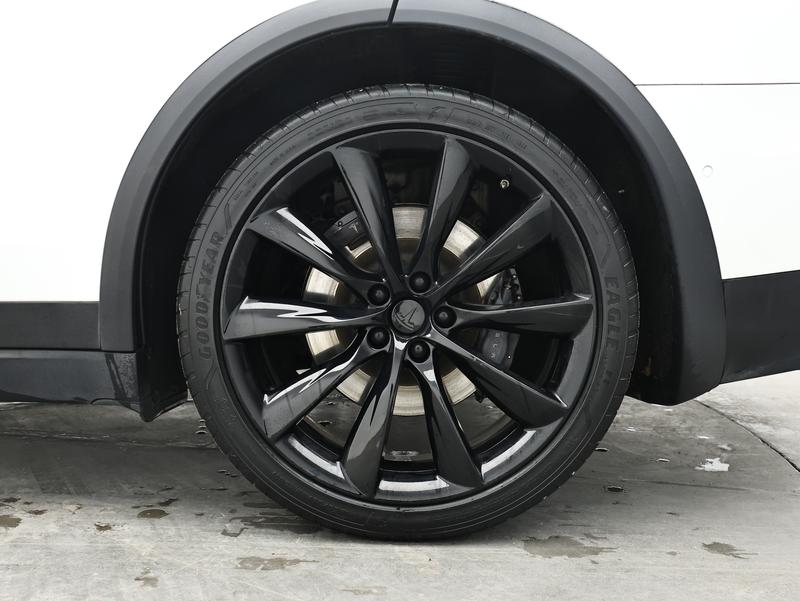 Tesla Model X 2016