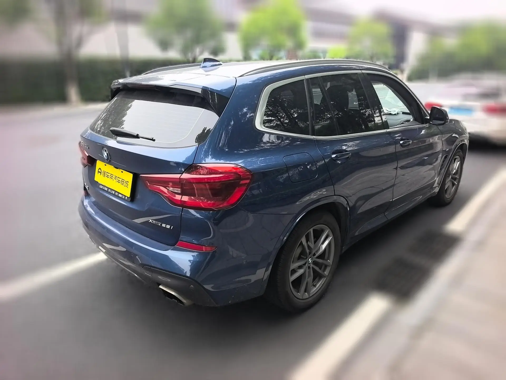 BMW BMW X3 xDrive28i M sports suit