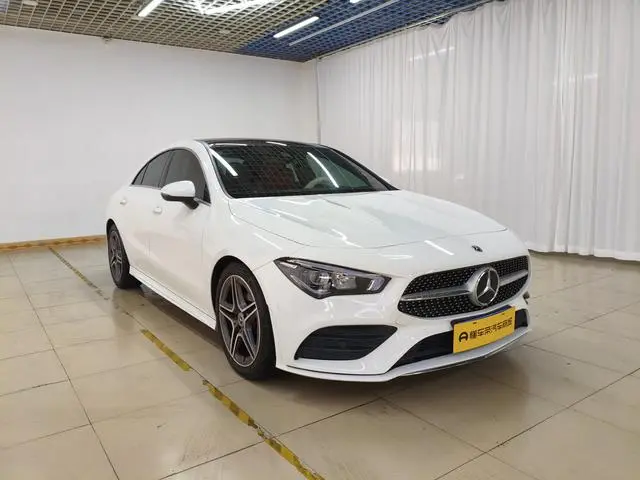 Mercedes-Benz Mercedes-Benz CLA CLA 200 four-door coupe