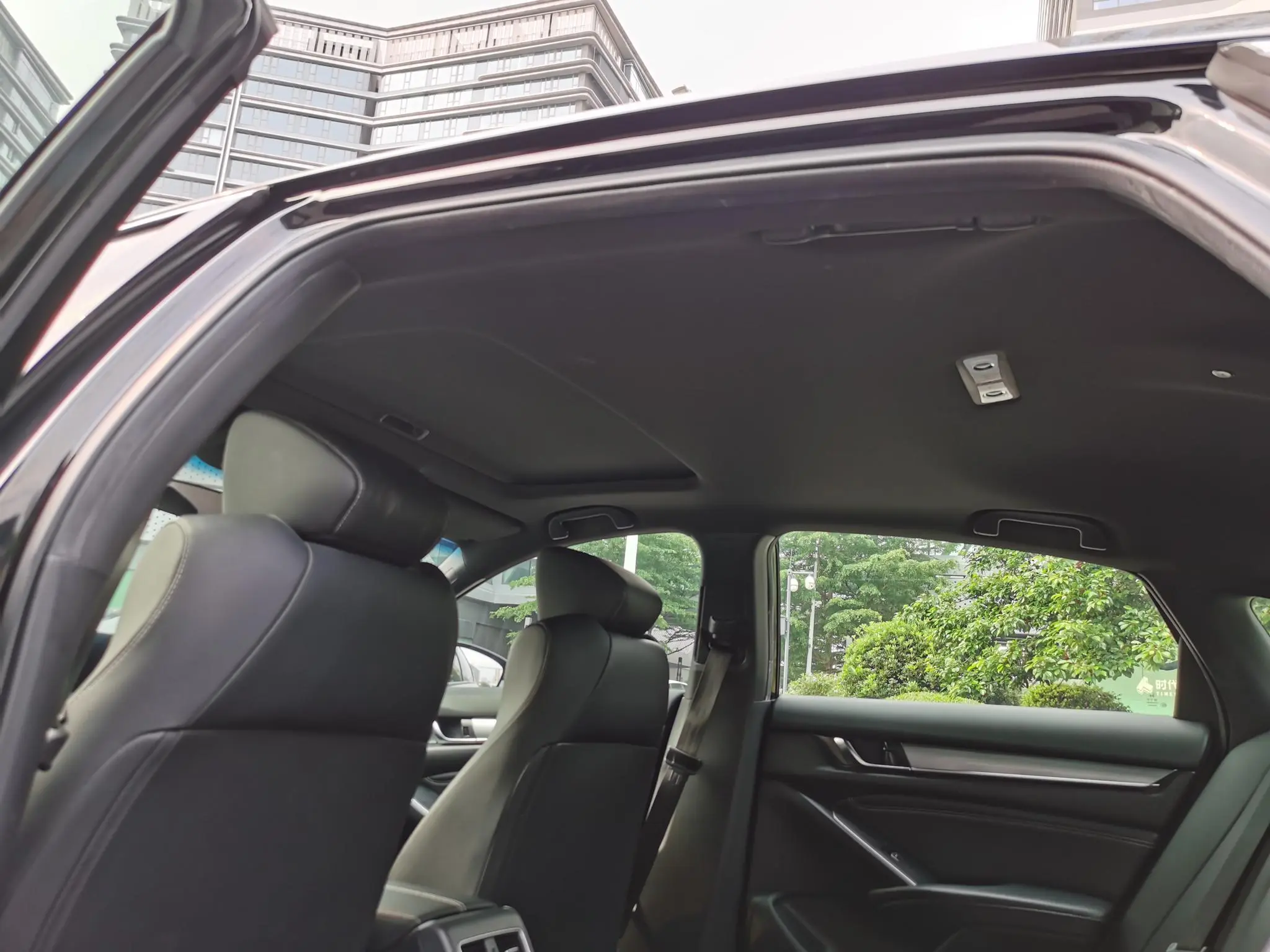 Honda Yingshipai 260TURBO Elegant Edition
