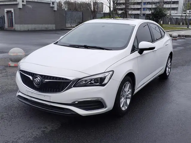 Buick Weilang Sedan 20T dual clutch leading type