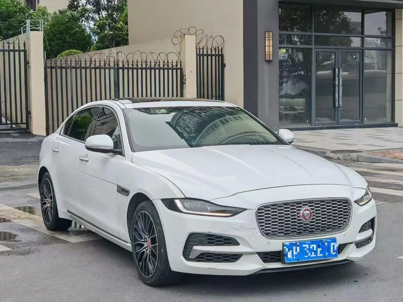 Jaguar Jaguar XEL 2.0T 200PS S Enterprising Elegant Version