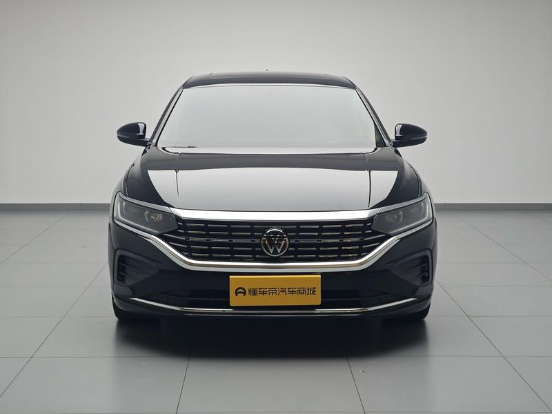 Volkswagen Passat 2024