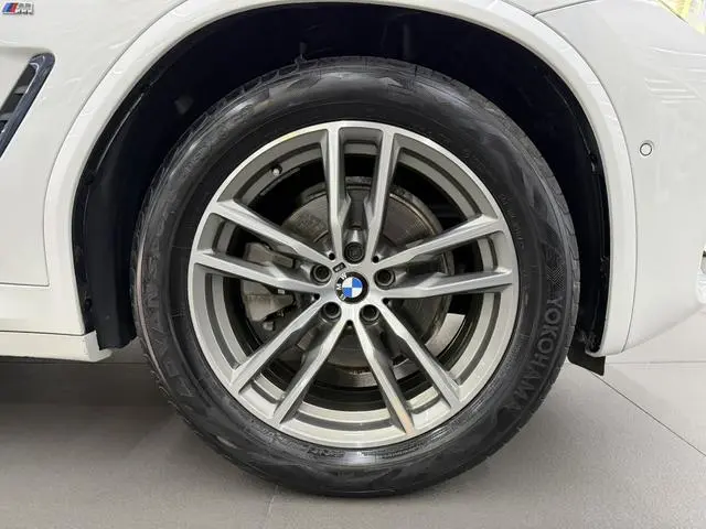 BMW BMW X3 xDrive25i M sports suit country VI