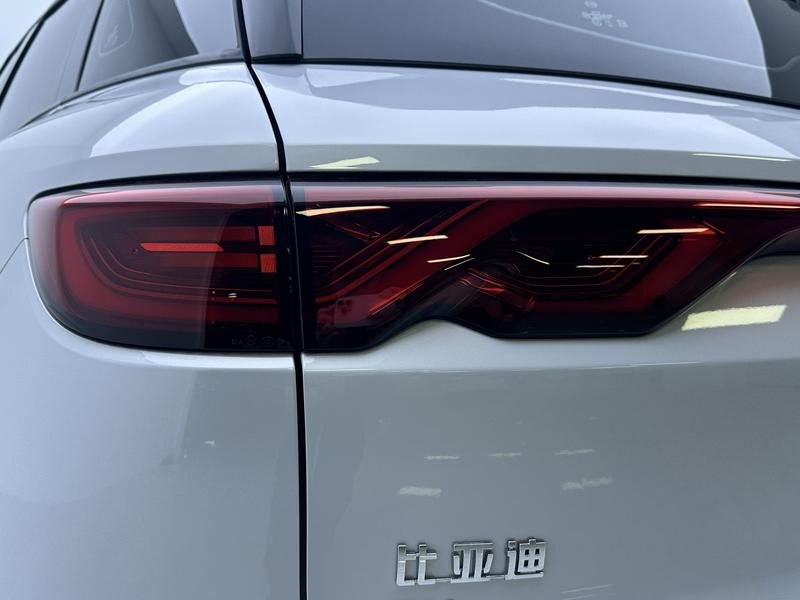 BYD Yuan UP 2025