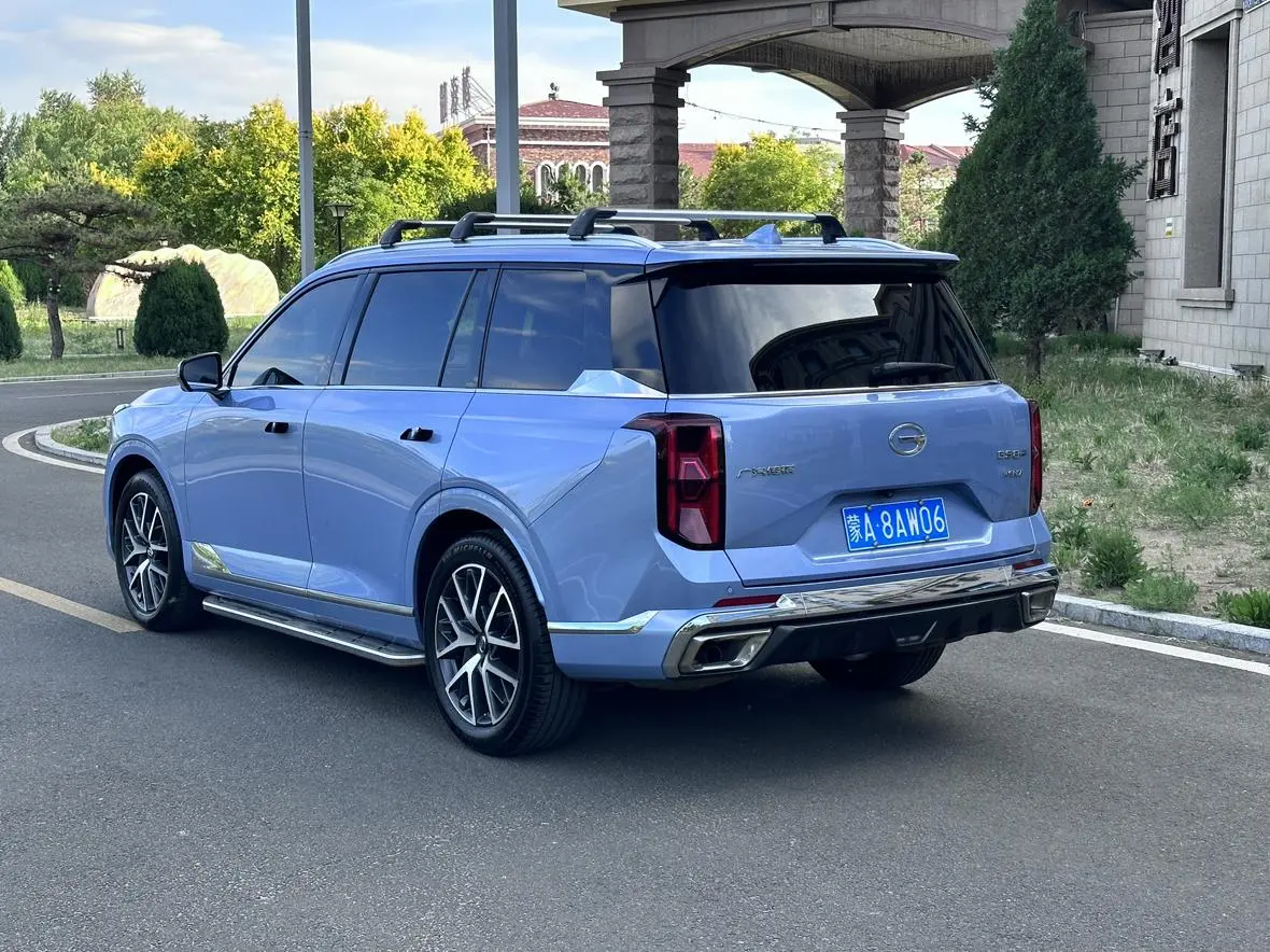 GAC Trumpchi GS8 Dual engine series 2.0TM hybrid four-wheel drive Premium Edition 7-seater