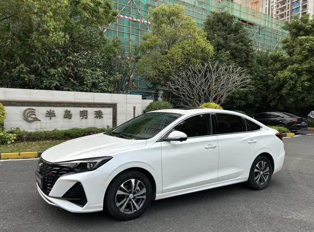 Changan Yidong PLUS Enjoy Edition Blue Whale NE 1.4T GDI DCT Premium Type