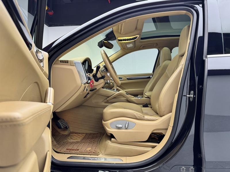 Porsche Cayenne 2015