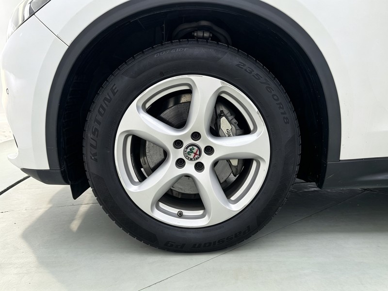 Alfa Romeo Stelvio Stelvio 2017