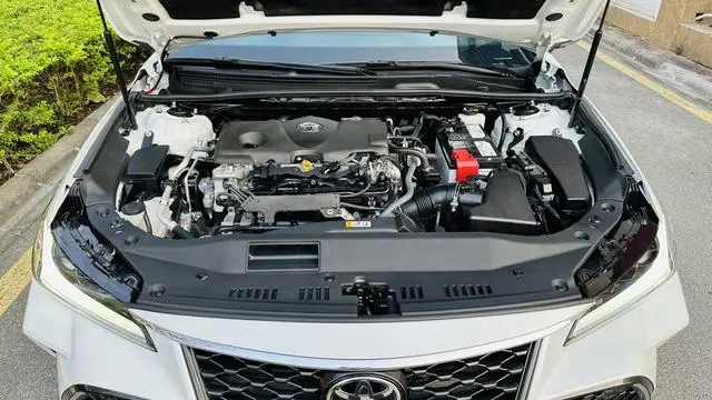 TOYOTA Asian dragon 2.5L Automatic Touring Premium Edition