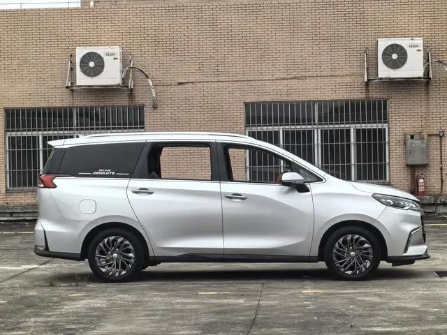 Maxus Chase G50 1.5T first automatic deluxe edition 7 seats