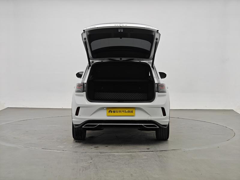 Volkswagen T-Roc 2024