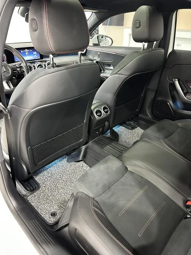 Mercedes-Benz Mercedes-Benz A-class A 200 L sports sedan fashion Version