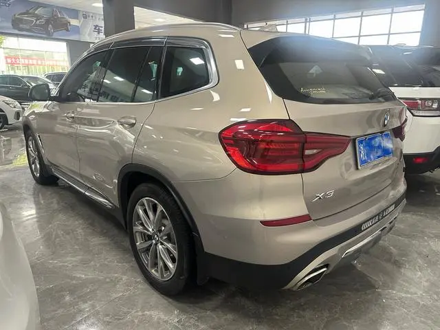 BMW BMW X3 xDrive25i Luxury Set
