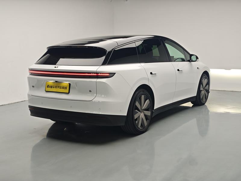 Li Auto Ideal i6 2025
